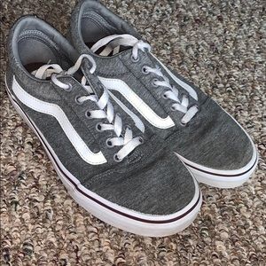 Grey vans👟